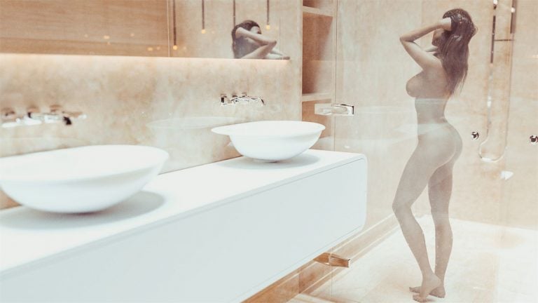 Come Inside Adult Game Screenshot (1)