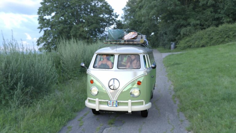 Sisterly Camp Adult Game Screenshots (1)